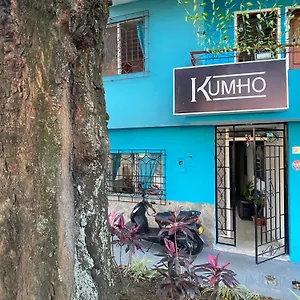 Pensión Kumho Alojamiento, Medellín